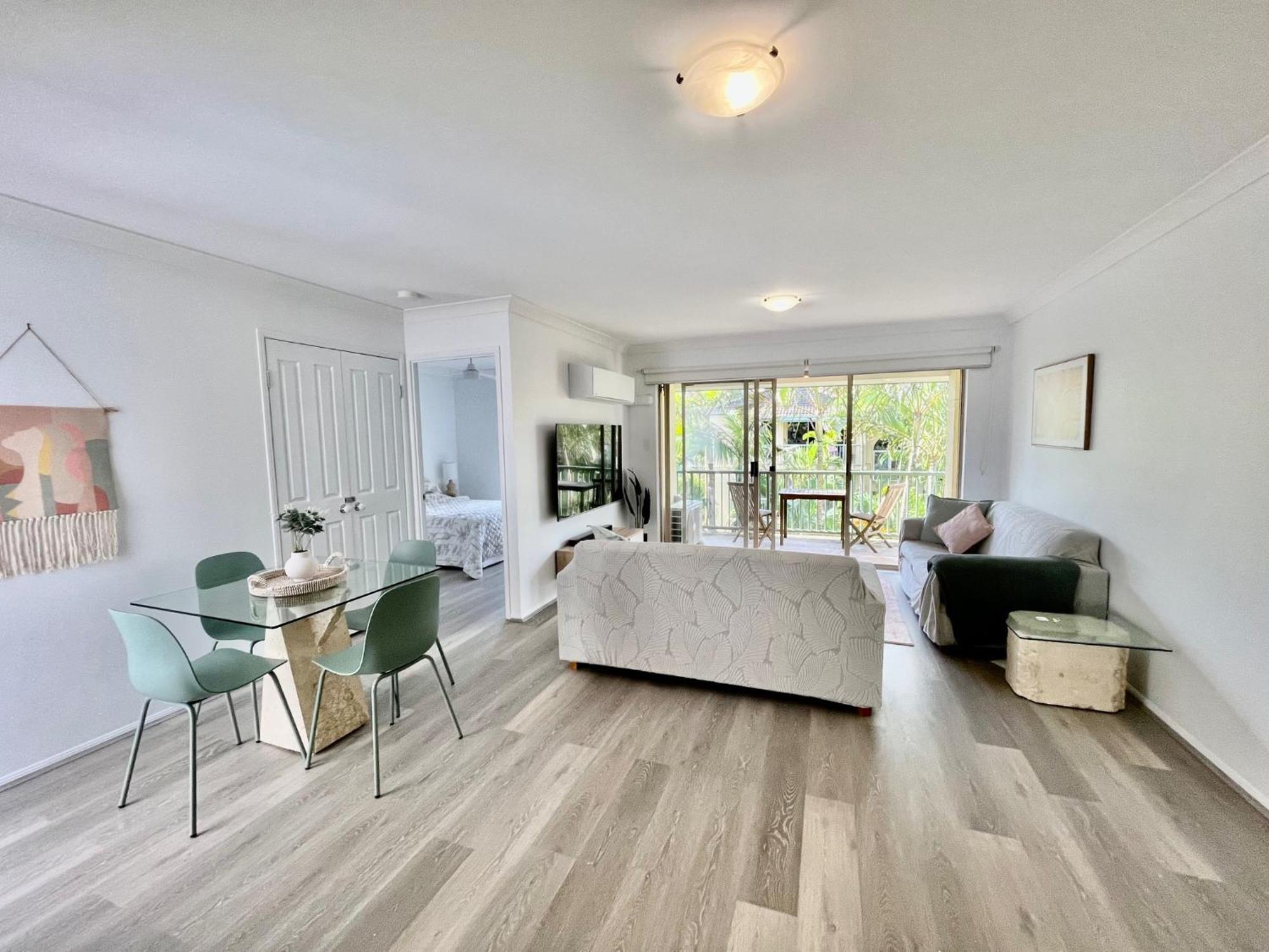 Bila Vista Kirra Beachside Apartments Gold Coast Exterior photo